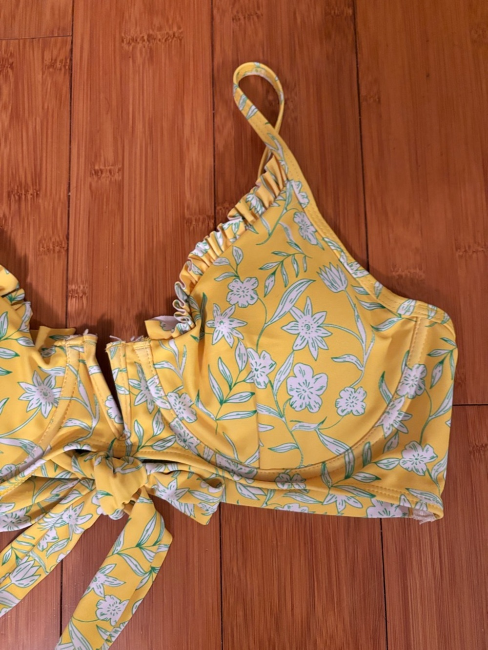 Zaful Yellow Floral Tie-Front Bikini Set XL ( 12-14 ) - Picture 2 of 6